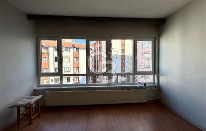 AYRANCI REFİK BELENDİR SOKAK'TA TEMİZ KATTA KİRALIK 3+1 DAİRE