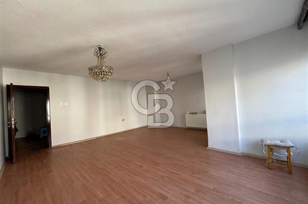 AYRANCI REFİK BELENDİR SOKAK'TA TEMİZ KATTA KİRALIK 3+1 DAİRE