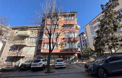 AYRANCI REFİK BELENDİR SOKAK'TA TEMİZ KATTA KİRALIK 3+1 DAİRE