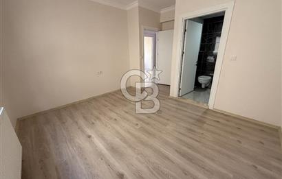 Bostanlı Kiralık 3+1 Daire Ara Kat Otoparklı Genç Bina