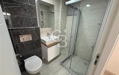 Bostanlı Kiralık 3+1 Daire Ara Kat Otoparklı Genç Bina