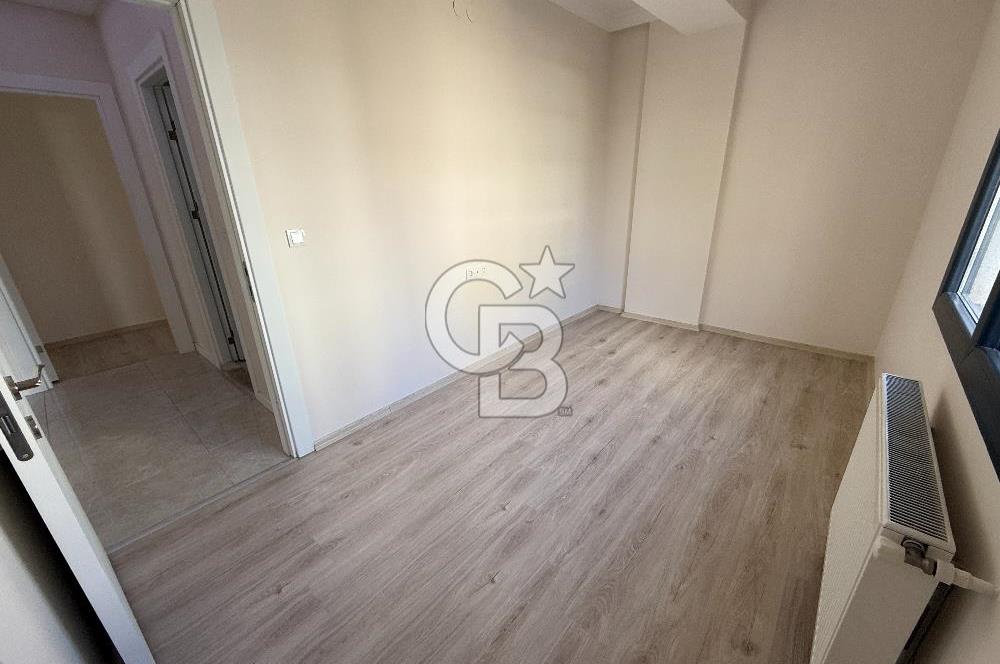 Bostanlı Kiralık 3+1 Daire Ara Kat Otoparklı Genç Bina
