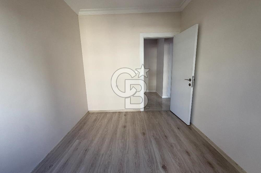 Bostanlı Kiralık 3+1 Daire Ara Kat Otoparklı Genç Bina