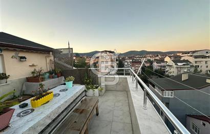 DERİNCE İBNİSİNA MAHALLESİ 6+1 EĞİMSİZ SATILIK ÇATI DUBLEKS.