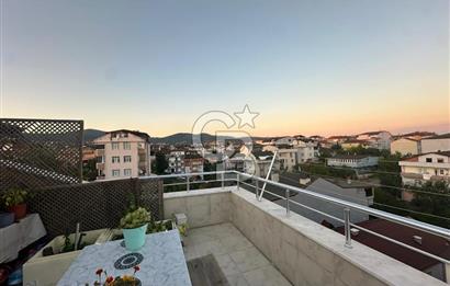 DERİNCE İBNİSİNA MAHALLESİ 6+1 EĞİMSİZ SATILIK ÇATI DUBLEKS.