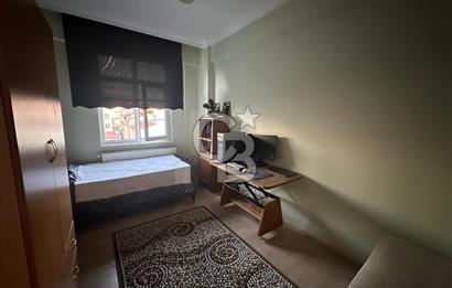 DERİNCE İBNİSİNA MAHALLESİ 6+1 EĞİMSİZ SATILIK ÇATI DUBLEKS.