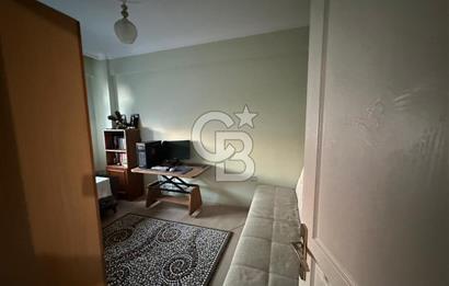 DERİNCE İBNİSİNA MAHALLESİ 6+1 EĞİMSİZ SATILIK ÇATI DUBLEKS.