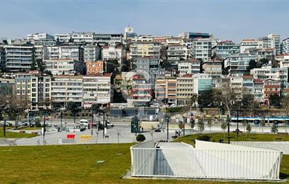 KABATAŞ, SETÜSTÜ'NDE DENİZ ,BOĞAZ ,YARIMADA MANZARALI 4+1 OFİS