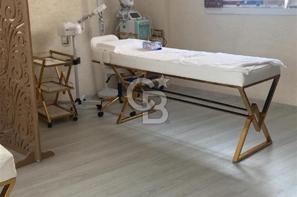 Rumeli Hisarında Satılık 3 Dükkan Boğaziçi Üniversitesi Karşısı