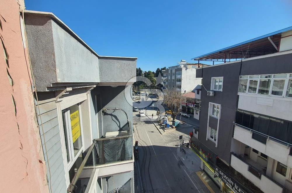 BUCA KOZAĞAÇ MAH. MERKEZİ KONUMDA GENİŞ 4+1 KİRALIK DAİRE