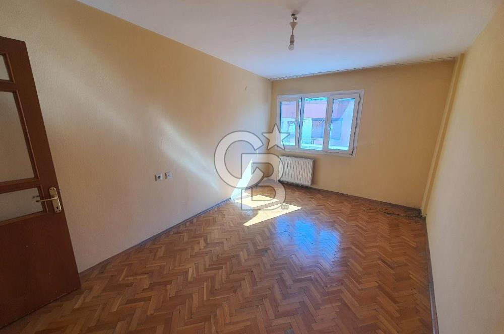 BUCA KOZAĞAÇ MAH. MERKEZİ KONUMDA GENİŞ 4+1 KİRALIK DAİRE