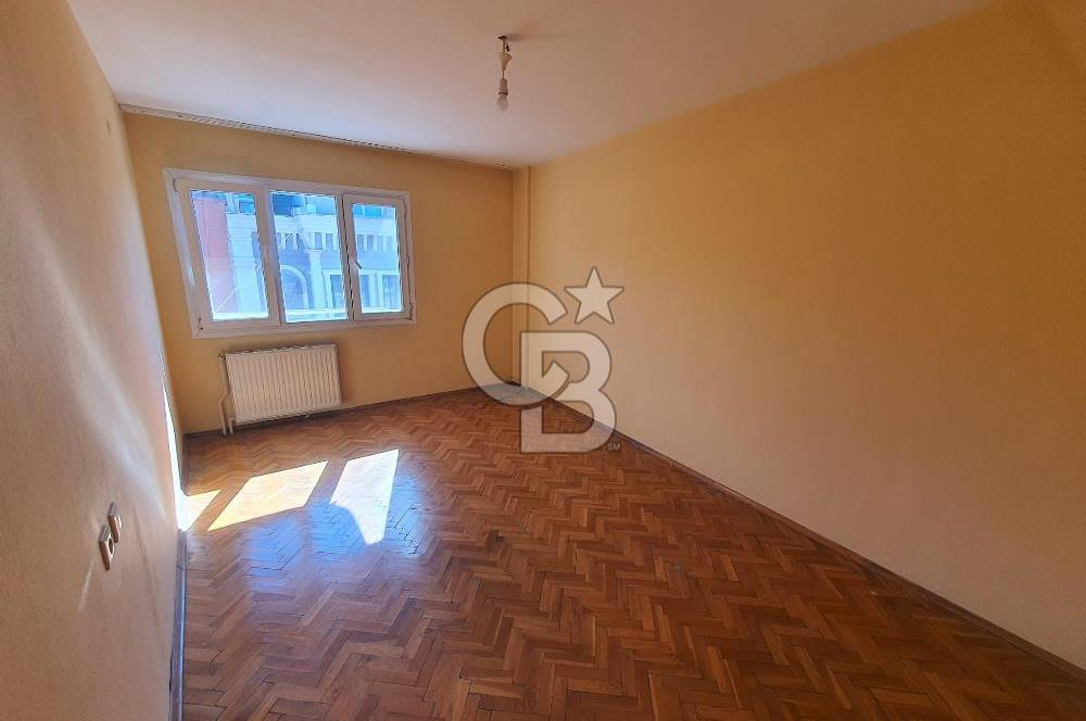 BUCA KOZAĞAÇ MAH. MERKEZİ KONUMDA GENİŞ 4+1 KİRALIK DAİRE