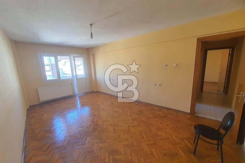 BUCA KOZAĞAÇ MAH. MERKEZİ KONUMDA GENİŞ 4+1 KİRALIK DAİRE