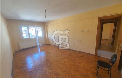 BUCA KOZAĞAÇ MAH. MERKEZİ KONUMDA GENİŞ 4+1 KİRALIK DAİRE