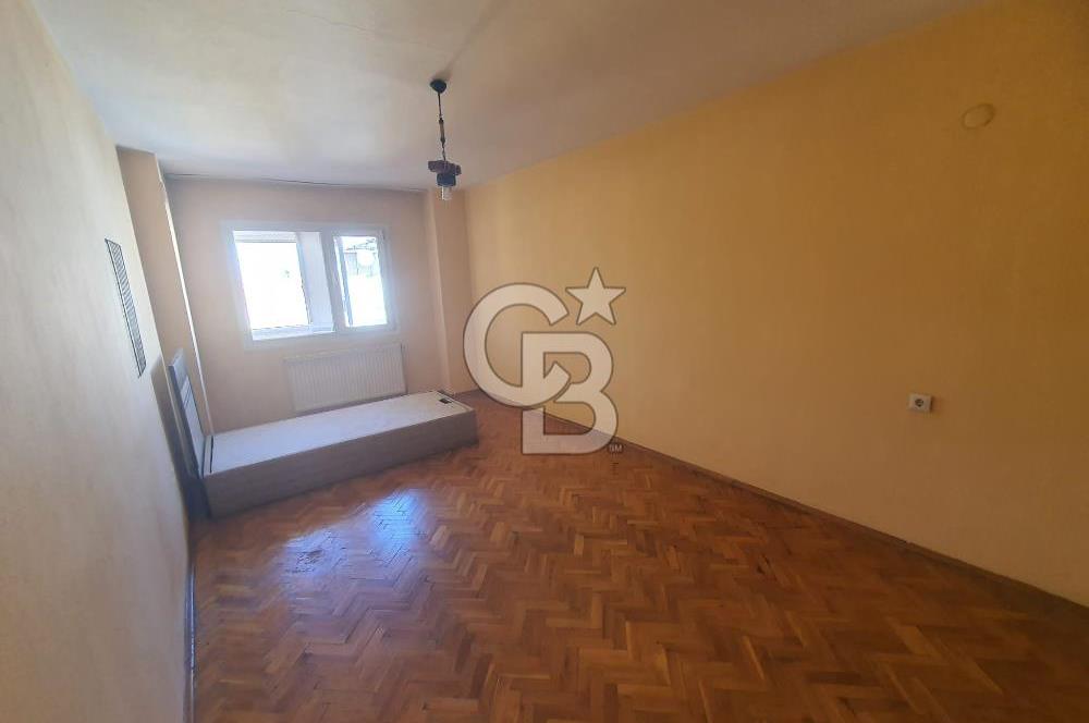 BUCA KOZAĞAÇ MAH. MERKEZİ KONUMDA GENİŞ 4+1 KİRALIK DAİRE