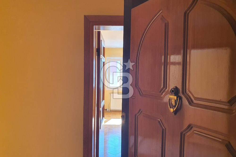 BUCA KOZAĞAÇ MAH. MERKEZİ KONUMDA GENİŞ 4+1 KİRALIK DAİRE