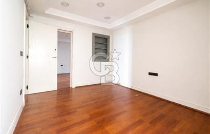 KABATAŞ, SETÜSTÜ'NDE DENİZ ,BOĞAZ ,YARIMADA MANZARALI 4+1 OFİS