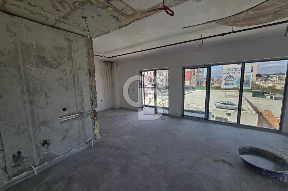 ATRİUM BATIKENT'TE MUHTEŞEM KONUMDA ÖNÜ AÇIK SATILIK İŞYERİ