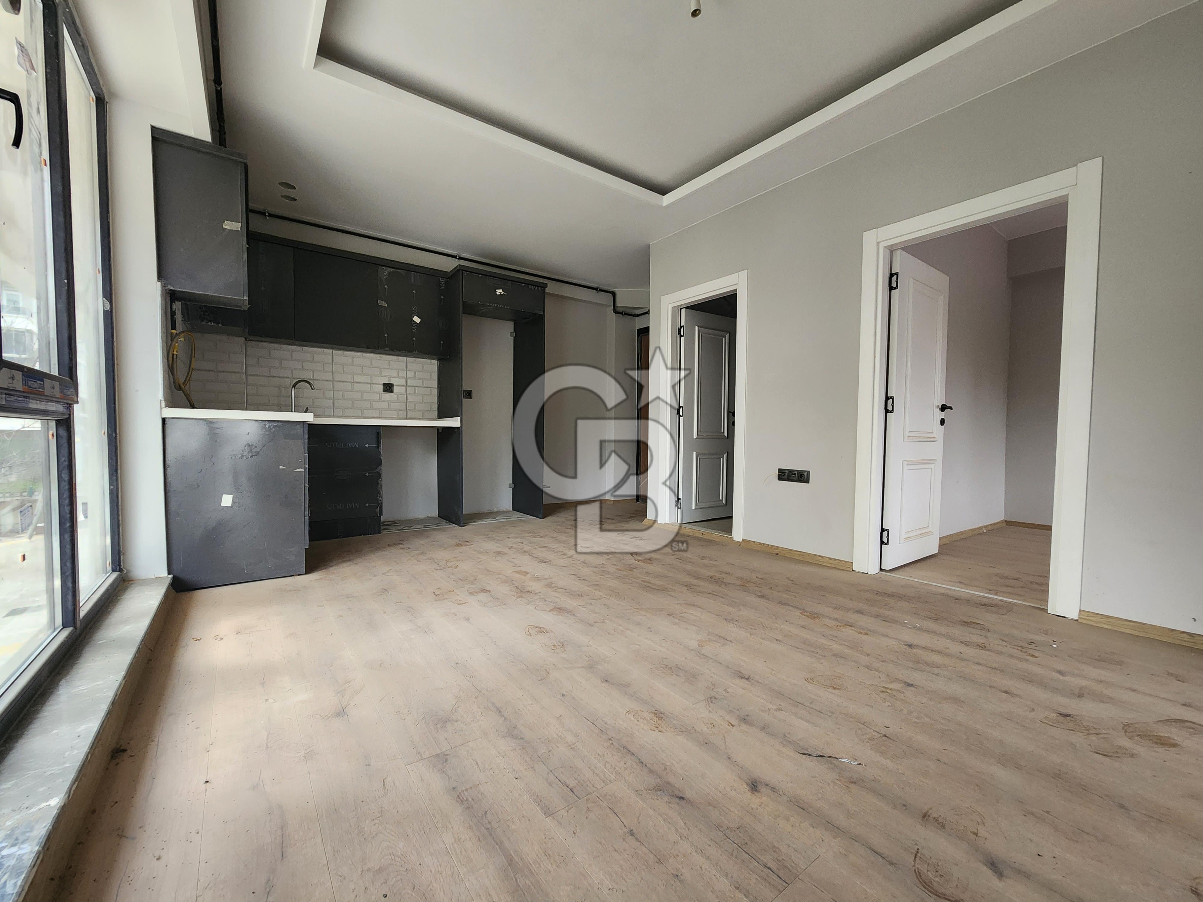 Tramvayın Dibinde Kiralık  Fırsat 1+1