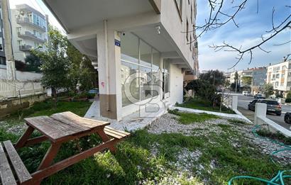 Zeytinalanı Pazar Sokağında Harika Konumlu 75 m2 Satılık Dükkan