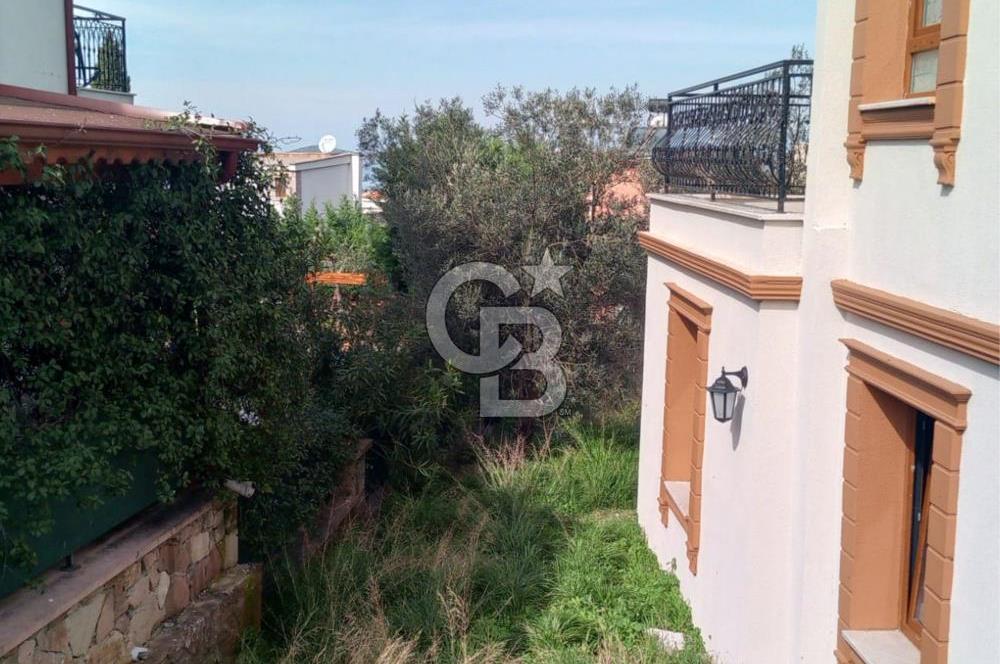 AYVALIK SAHİLKENTTE 2 KAT VİLLA İMARLI 273 m² MÜSTAKİL PARSEL