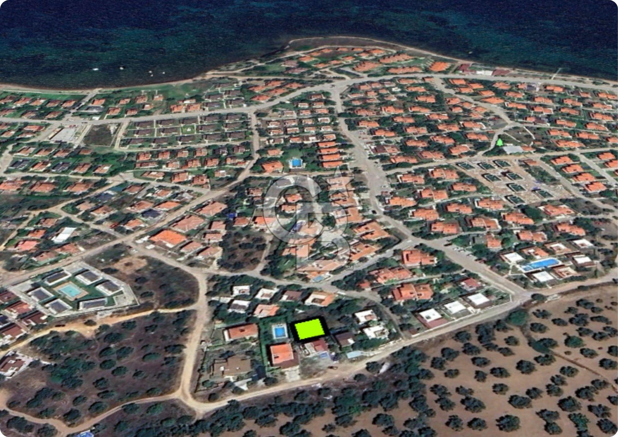 AYVALIK SAHİLKENTTE 2 KAT VİLLA İMARLI 273 m² MÜSTAKİL PARSEL