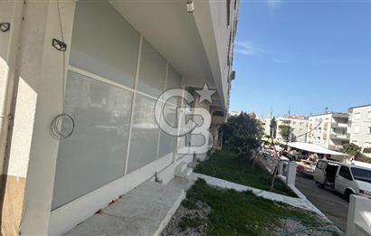 Zeytinalanı Pazar Sokağında Harika Konumlu 75 m2 Satılık Dükkan