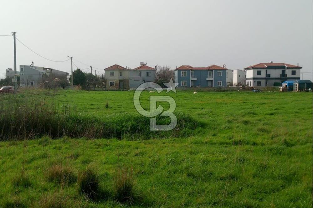 AYVALIK ALTINOVA SAHİL BÖLGESİNDE KÖŞE KONUM VİLLA ARSASI