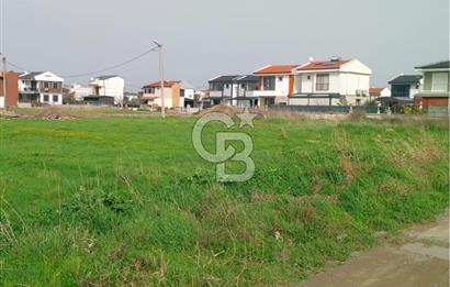 AYVALIK ALTINOVA SAHİL BÖLGESİNDE KÖŞE KONUM VİLLA ARSASI