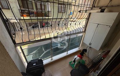 İzmir Konak Küçükyalı – Kemal Reis Mahallesi’nde Satılık 2+1 Daire