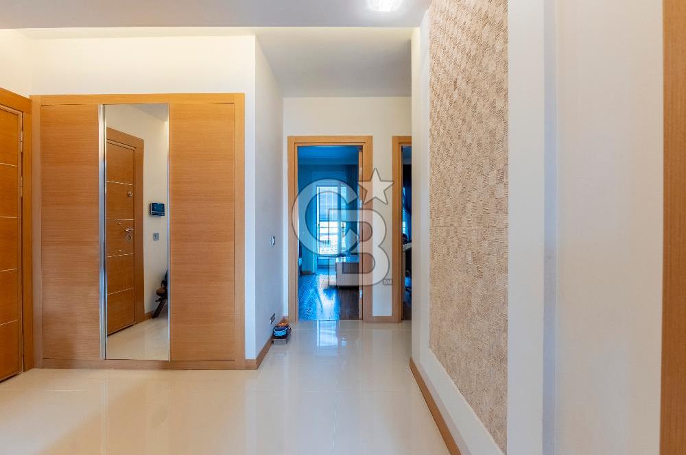 Mavişehir Modern 2 Sitesinde Havuz ve Peyzaj Cepheli Satılık 3+1