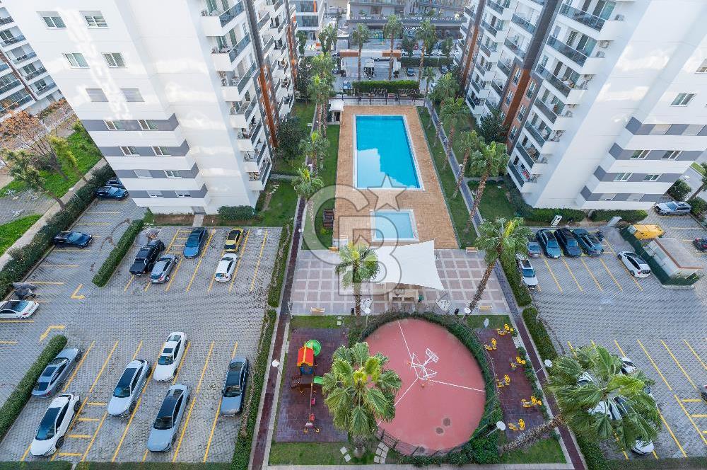 Mavişehir Modern 2 Sitesinde Havuz ve Peyzaj Cepheli Satılık 3+1