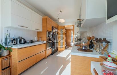 Mavişehir Modern 2 Sitesinde Havuz ve Peyzaj Cepheli Satılık 3+1