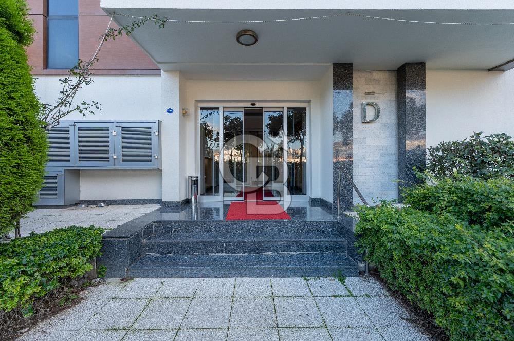 Mavişehir Modern 2 Sitesinde Havuz ve Peyzaj Cepheli Satılık 3+1