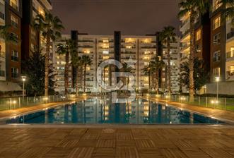 Mavişehir Modern 2 Sitesinde Havuz ve Peyzaj Cepheli Satılık 3+1 - 3 - 337917