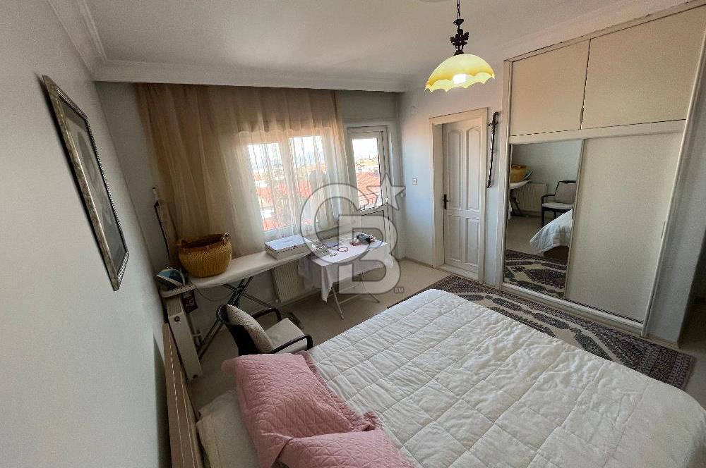 Mehmetçik Mahallesi Forum AVM Yakını 4+1 Satılık Daire