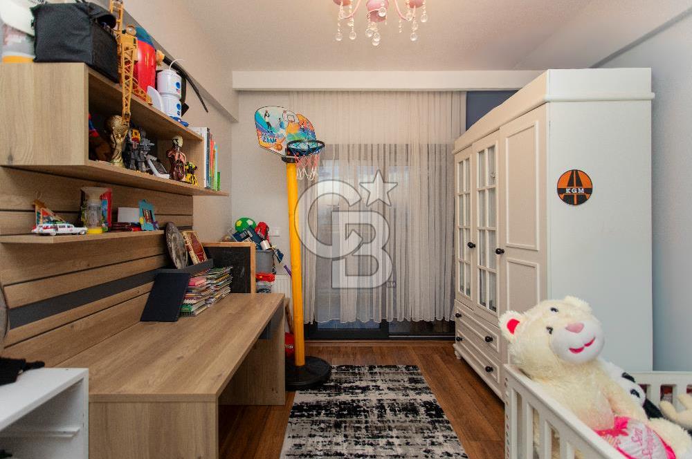 Menemen Ulukent Havuzlu Site İçerisinde Satılık 3+1 Daire