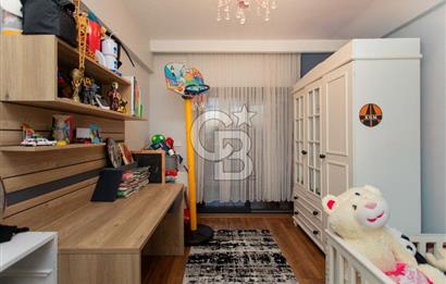 Menemen Ulukent Havuzlu Site İçerisinde Satılık 3+1 Daire