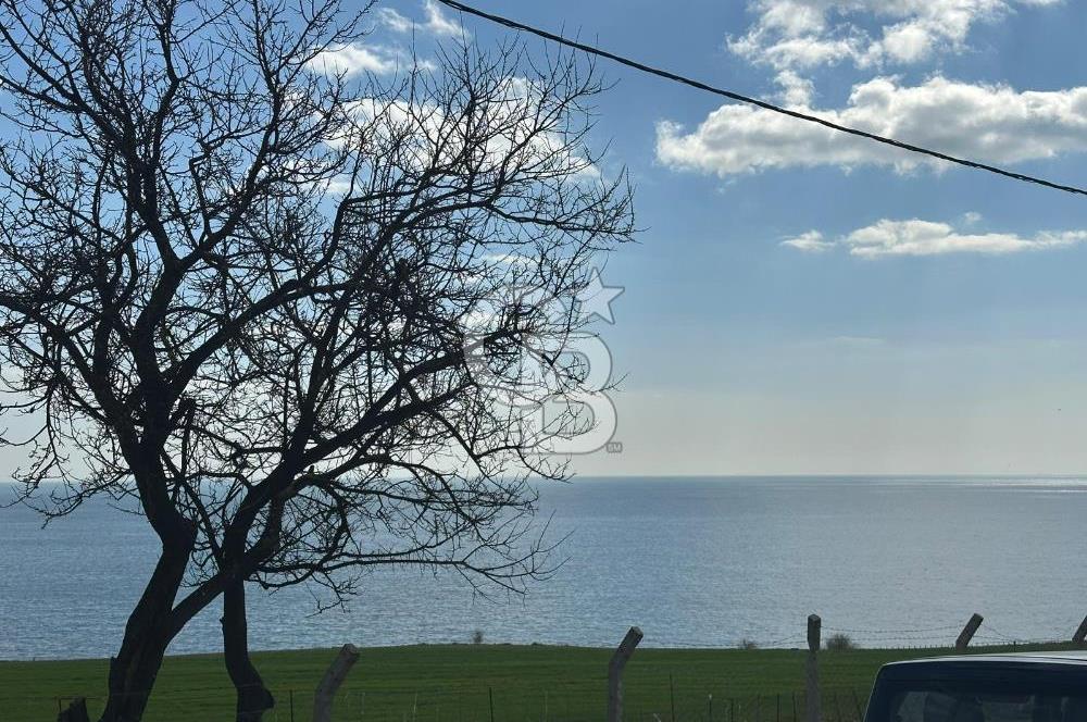 Silivri Selimpaşa’da Deniz Manzaralı, İşyeri + Konut Kullanımlı Satılık Bina – İmarlı Arsa Avantajı