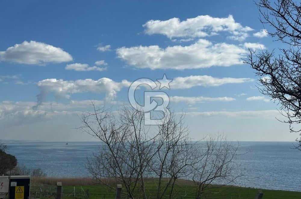 Silivri Selimpaşa’da Deniz Manzaralı, İşyeri + Konut Kullanımlı Satılık Bina – İmarlı Arsa Avantajı