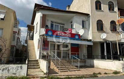 Silivri Selimpaşa’da Deniz Manzaralı, İşyeri + Konut Kullanımlı Satılık Bina – İmarlı Arsa Avantajı