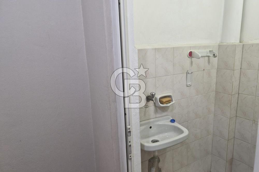 GEBZE KÖŞKLÜÇEŞME YENİBAĞDAT CD ÜZERİNDE 60M2 KİRALIK DÜKKAN