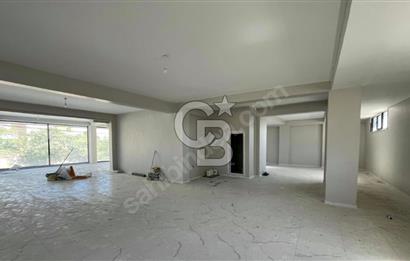 TAŞOLUK MERKEZDE KİRALIK İKİ KATLI TİCARİ DÜKKAN