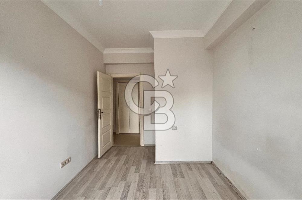 Derebahçe Mavikent Sitesinde Satılık 4+1 Daire