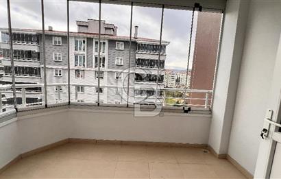 Derebahçe Mavikent Sitesinde Satılık 4+1 Daire