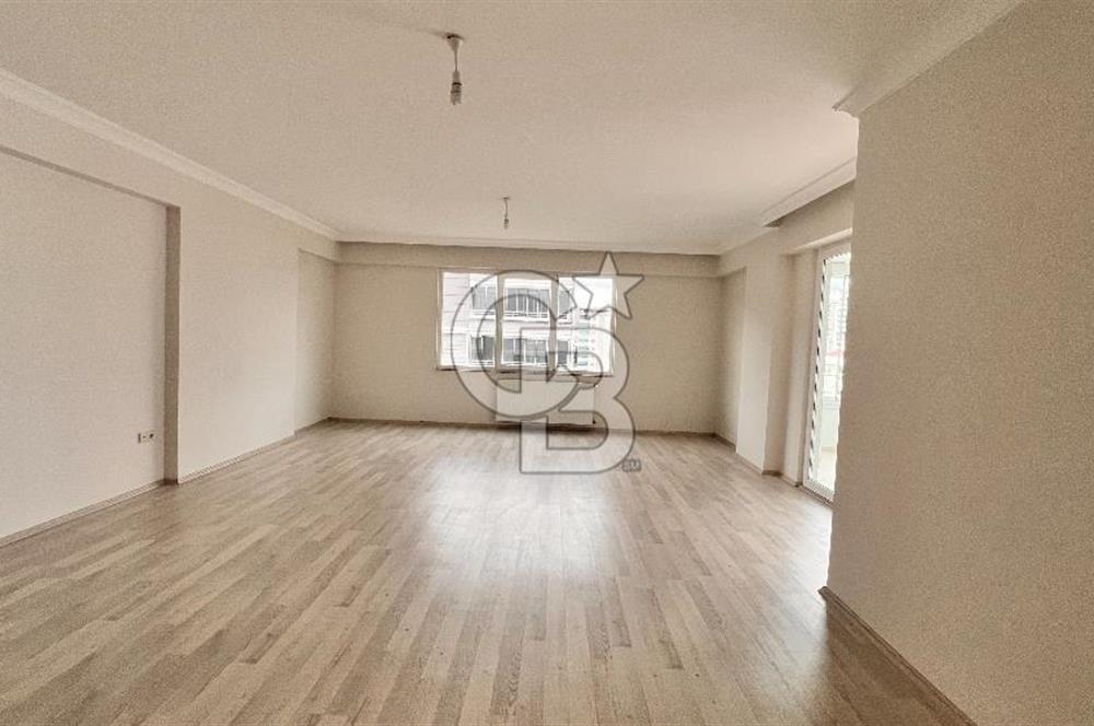 Derebahçe Mavikent Sitesinde Satılık 4+1 Daire