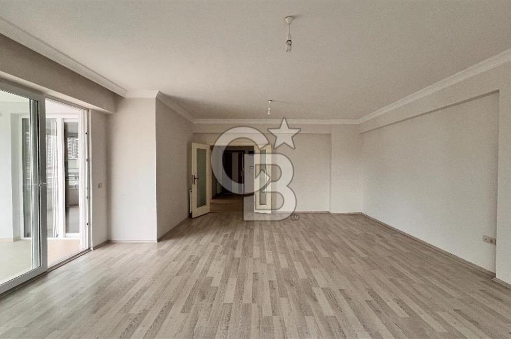 Derebahçe Mavikent Sitesinde Satılık 4+1 Daire