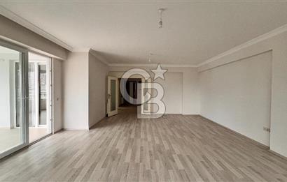 Derebahçe Mavikent Sitesinde Satılık 4+1 Daire