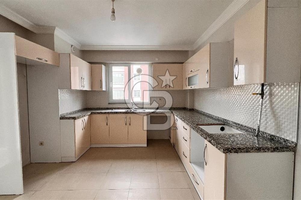 Derebahçe Mavikent Sitesinde Satılık 4+1 Daire