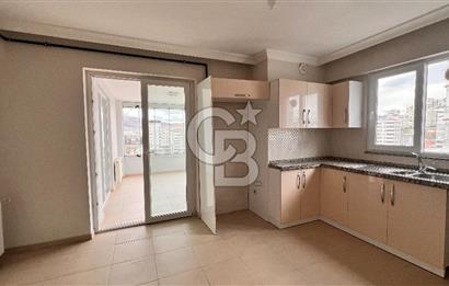 Derebahçe Mavikent Sitesinde Satılık 4+1 Daire